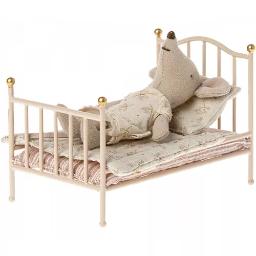 Maileg Vintage Poppenhuisbed Rose - 13 Cm - Afbeelding 3